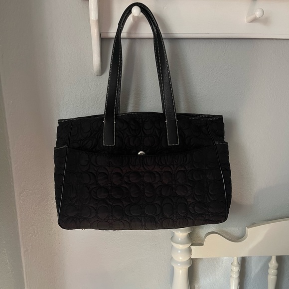 Coach baby bag/ diper bag (diaper pad pictured last is included) - Picture 3 of 5